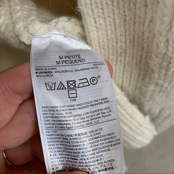 BANANA REPUBLIC fair isle wool oversize cardigan - Picture 9 of 10